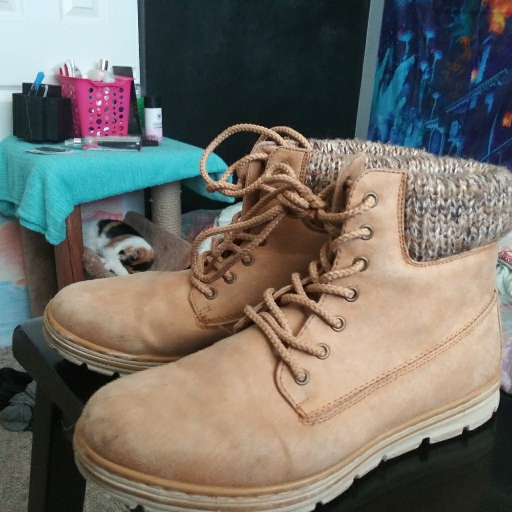 Rue 21 boots